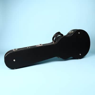 Gibson Made in Canada white plush-lined Les Paul shape electric guitar hard case image 7