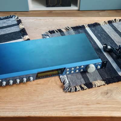 E-MU Systems Audity 2000 V2 64-Voice Rackmount Synthesizer 1998 - 2000 - Blue