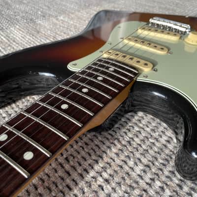 History Z1L-CFS / Made in Japan Left-handed Stratocaster / 2000’s / 3-tone sunburst image 6