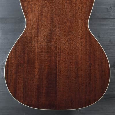 Bourgeois LDBS/TS 00 14-Fret Touchstone Series Sunburst Acoustic Guitar image 5