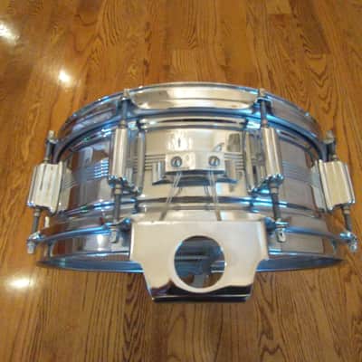 Rogers Vintage Dynasonic chrome over brass snare drum 1970s with snare rail - excellent image 4