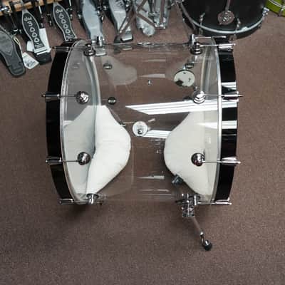 DW Design Series 22'' Clear Acrylic 18x22" Bass Drum w/ No-Mount Bild 3