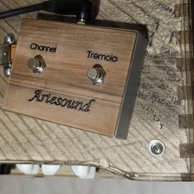 Artesound Vibrotweed 16W, 2-channel - Antiqued solid maple image 4