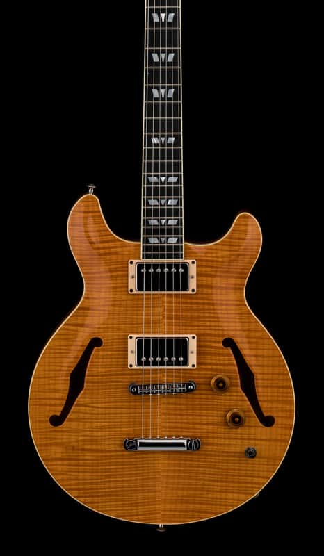 Hamer Custom Shop Newport Pro (2003) - Amber #52665 with Original Hard Case image 1