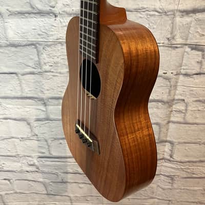 Kanile'a K-1 Tenor Ukulele w/ case image 6
