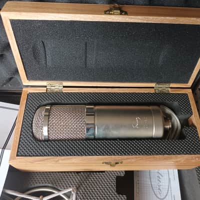 Peluso Microphones 22 47 "Shortbody" image 1