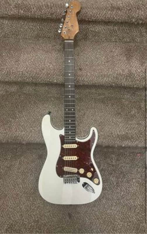 Custom Built Strat Strat 2021 image 1