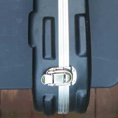 2001 Fender American Stratocaster Left-Handed with Rosewood Fretboard 3-Color Sunburst image 15