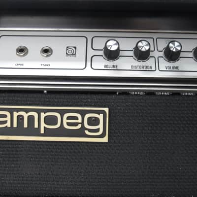 NEW 1975 AMPEG V9 AMPLIFIER NEAR MINT LOW HOURS JUST SERVICED - MAKE ME AN OFFER! ACTUAL SHIPPING $ image 2