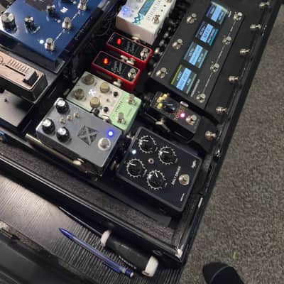 Dream rig! Full pedalboard! image 2