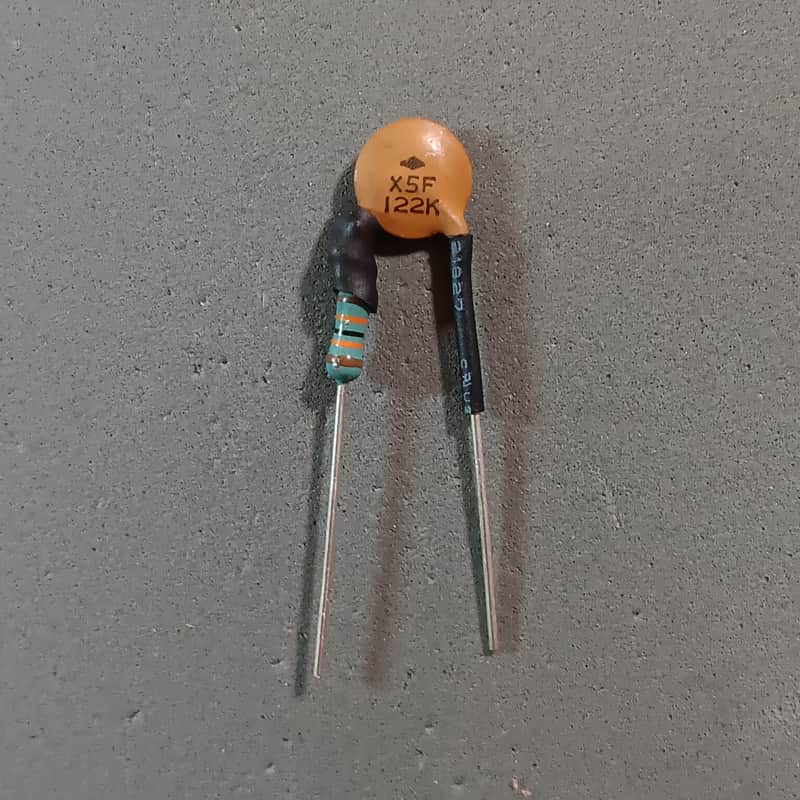 TREBLE BLEED "KINMAN Spec DarkArt V" 1.2nF Centralab Ceramic Axial capacitor, 130K Takman Metal Film resistor image 1