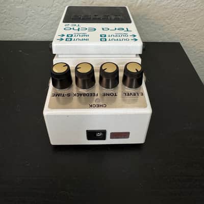 Boss TE-2 Tera Echo 2013 - Present - White image 6