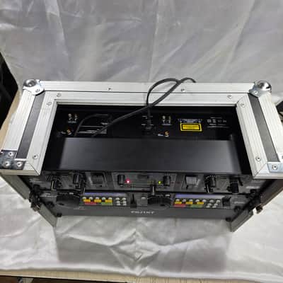 Pyle Pro PDJ1KT Dual CD Player & 2-Channel DJ Mixer in Road Case image 13