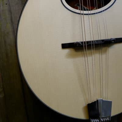 Eastman PCH M-104-NAT A-Style Mandolin - Natural image 8