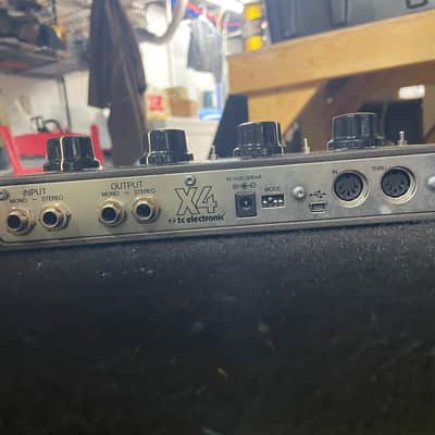 TC Electronic Ditto X4 Looper 2016 - Present - Black image 2
