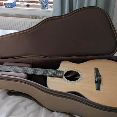 Taylor 214ce-N Nylon String Electro Acoustic - natural image 8