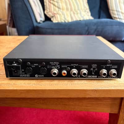 Immagine Boss VF-1 24-Bit Multi-Effects Processor - 6