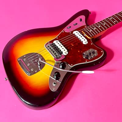 Fender Jaguar 1965 Super Clean- 3-Color Sunburst 100% Original image 4