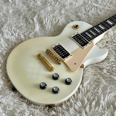 Gibson Les Paul Studio Alpine White Electric Guitar image 1