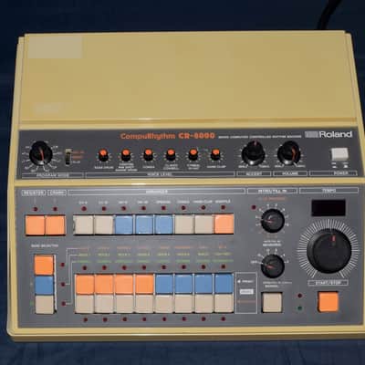 Roland CR-8000 CompuRhythm 1980s - White Bild 2