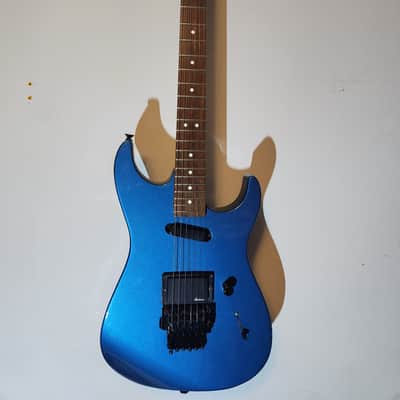 Charvel Predator / Model 3DR HS with Rosewood Fretboard 1986 - 1991 - Pearl Blue image 2