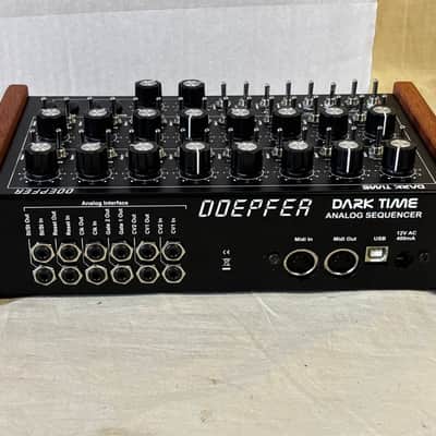 Doepfer Dark Time sequencer w/ box image 4