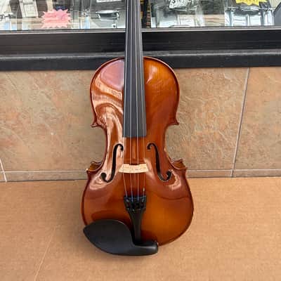 Carlo Robelli by Violmaster P-105 4/4 Full Size Violin w/ Bow, Case, Shoulder Rest & Rosin image 3