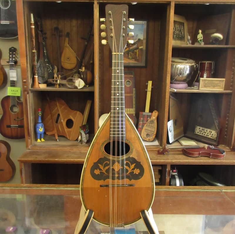 Unlabeled Bowlback Mandolin c.1910's image 1