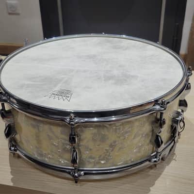 Caisse Claire John Grey & Sons 14x5,5 Made in England IMPECCABLE +Peaux Remo USA +Timbre Japan NEUVES‼️Prix fermé‼️ image 2
