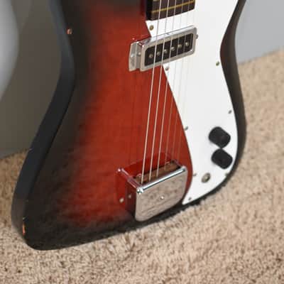 Kay Vanguard 1960s - Sunburst - Single Pickup - w/ Hang Tag image 4