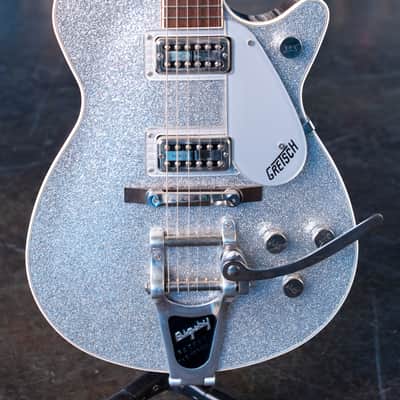 Gretsch G6129T Players Edition Jet FT with Bigsby - Silver Sparkle image 2
