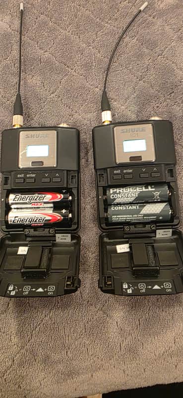 2x Shure AD1-G57 Axient Digital Wireless Bodypack Transmitters with TA4 Connector (G57: 470 to 616 MHz) image 1