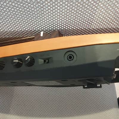 Yamaha SLG110S Silent Guitar 2010s - Natural image 15