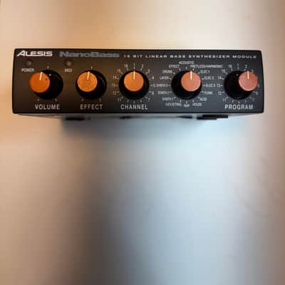 Alesis Nanobass 2000s - Black Bass Rack Synth Digital MIDI