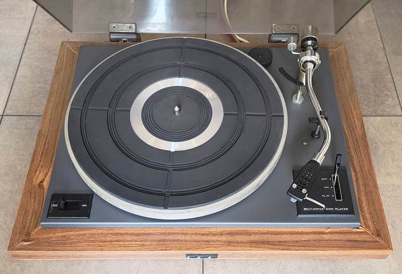 Vintage CEC BD-2000 Manual Turntable image 1