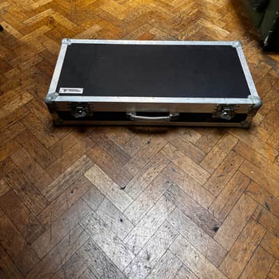 Korg Prologue 8 Polyphonic 49-Key 8-Voice Analog Synthesizer 2018 - Present - Black/Wood Plus Flight Case image 9