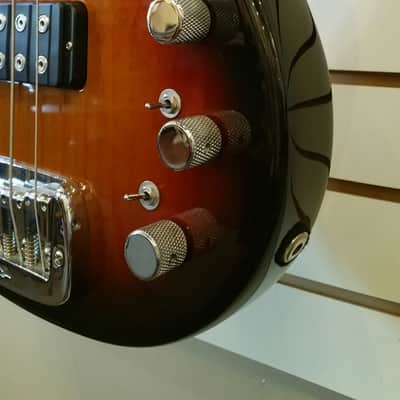 USA G&L L-1500 Mid 2000's NOS Three Tone Sunburst, case and paperwork have escaped! image 2