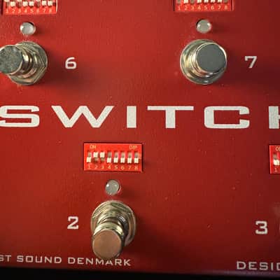 Carl Martin Octa-Switch III 2010s - Red image 6