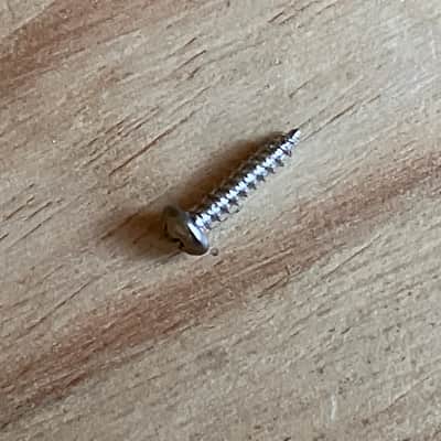 Single Ibanez Soundgear Gio GSR180 Bass Guitar Treble Side Tuning Peg / Head 2015 image 7