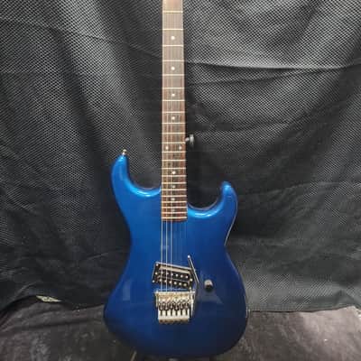 Kramer Focus 1000 Metallic Blue-Plays Amazing-Hard Case-Set Up image 1