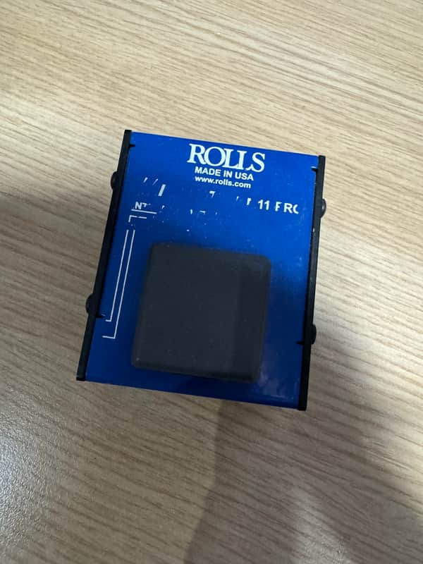 Rolls MM11 PRO Switchable Microphone Mute 2022 - Present - Black image 1