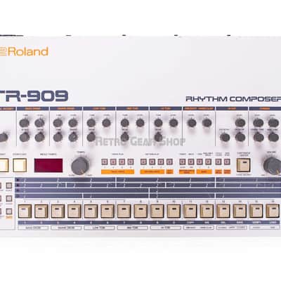 Roland TR-909 110v Rhythm Composer Analog Vintage Drum Machine TR909 image 2