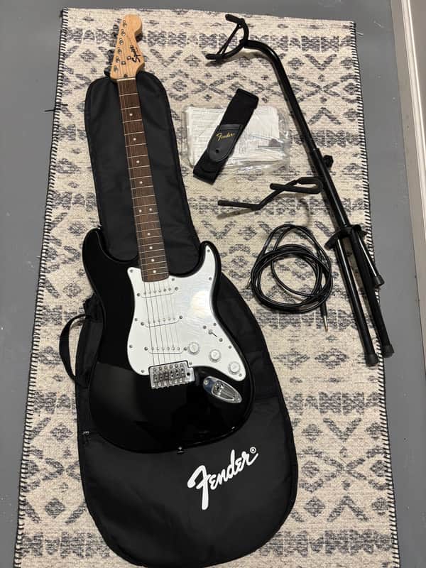 Squier Affinity Series Stratocaster Starter Package - Gloss Black image 1