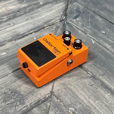Boss DS-1 Distortion (Black Label) 1983 -Orange image 2