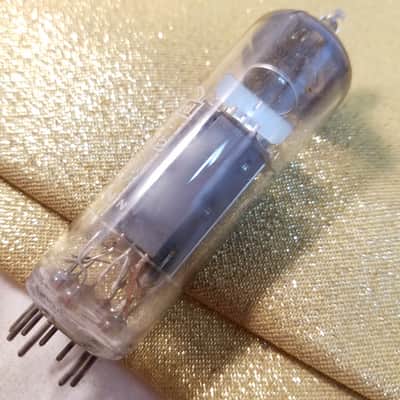 Mullard ECL82 tNOS AT1000 TESTED Vacuum Tube Blackburn 6BM8 triode-pentode 1956-1971 image 10