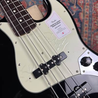 Fender Traditional II 60s Jazz Bass Tuxedo - 2024 image 15