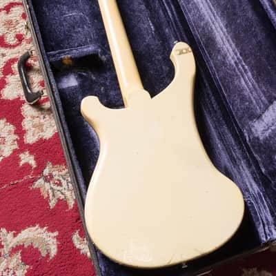 Rickenbacker 4001 '77 White #QG3048 Second hand image 13