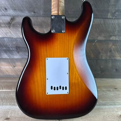 LSL Instruments Era Series Saticoy - Faded 3-Tone Sunburst 5935 image 7