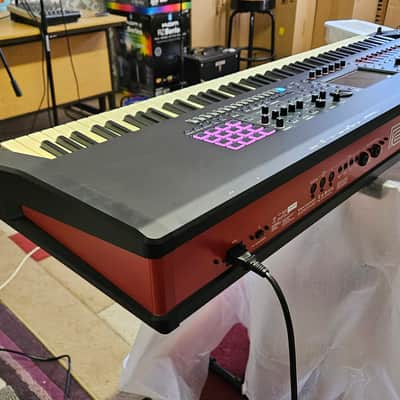 Roland Fantom 8 EX 88-Key Workstation Keyboard, B-Stock Roland UK. MINT image 6