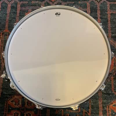 DW Collectors Series Ebony Satin Oil 6.5x14 Snare W/ Chrome HW image 2
